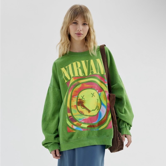 ✨ NWT UO Nirvana Smile Overdyed Sweatshirt - Picture 2 of 6